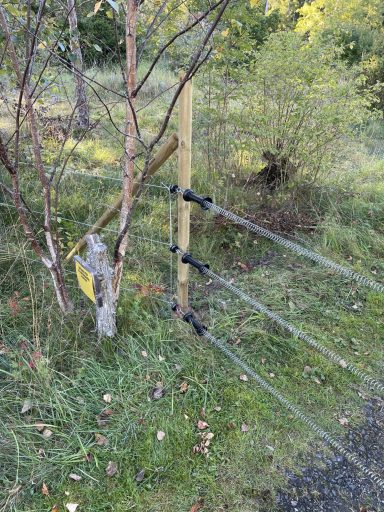 Fjädergrindar Fjädergrind till infart eller ingångar